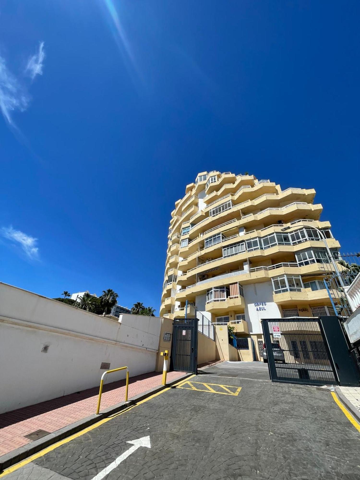 Vistas Al Mar Y Al Puerto Deportivo Apartment Benalmadena Exterior photo